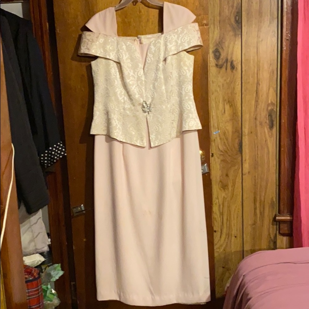 Elegant Light Pink Dress